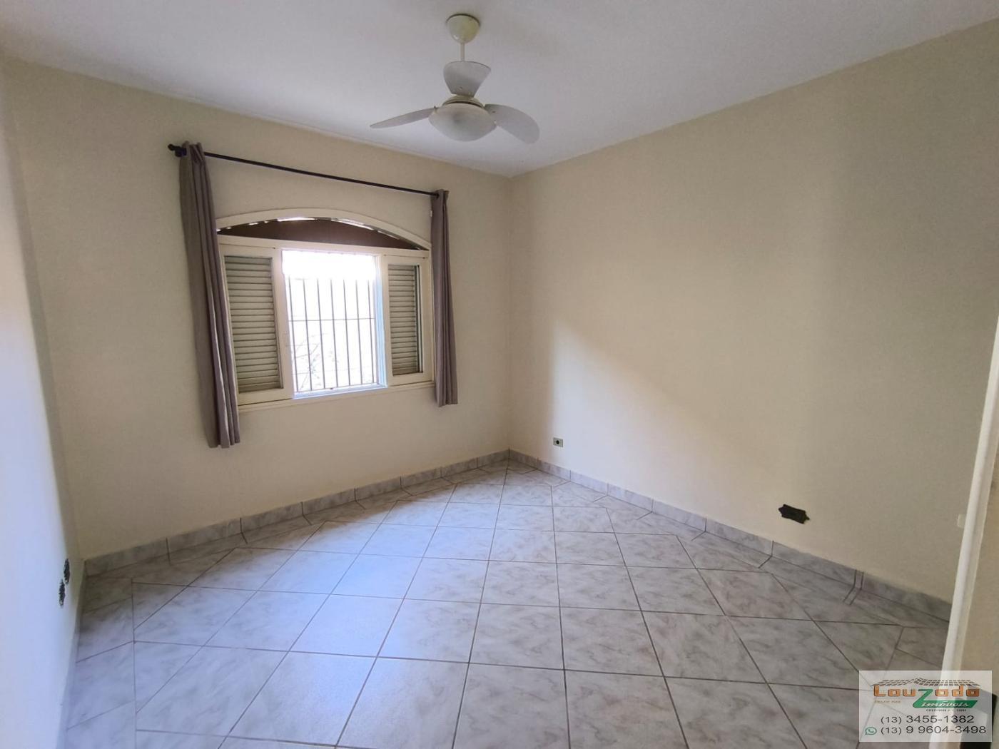 Casa à venda com 3 quartos, 250m² - Foto 12