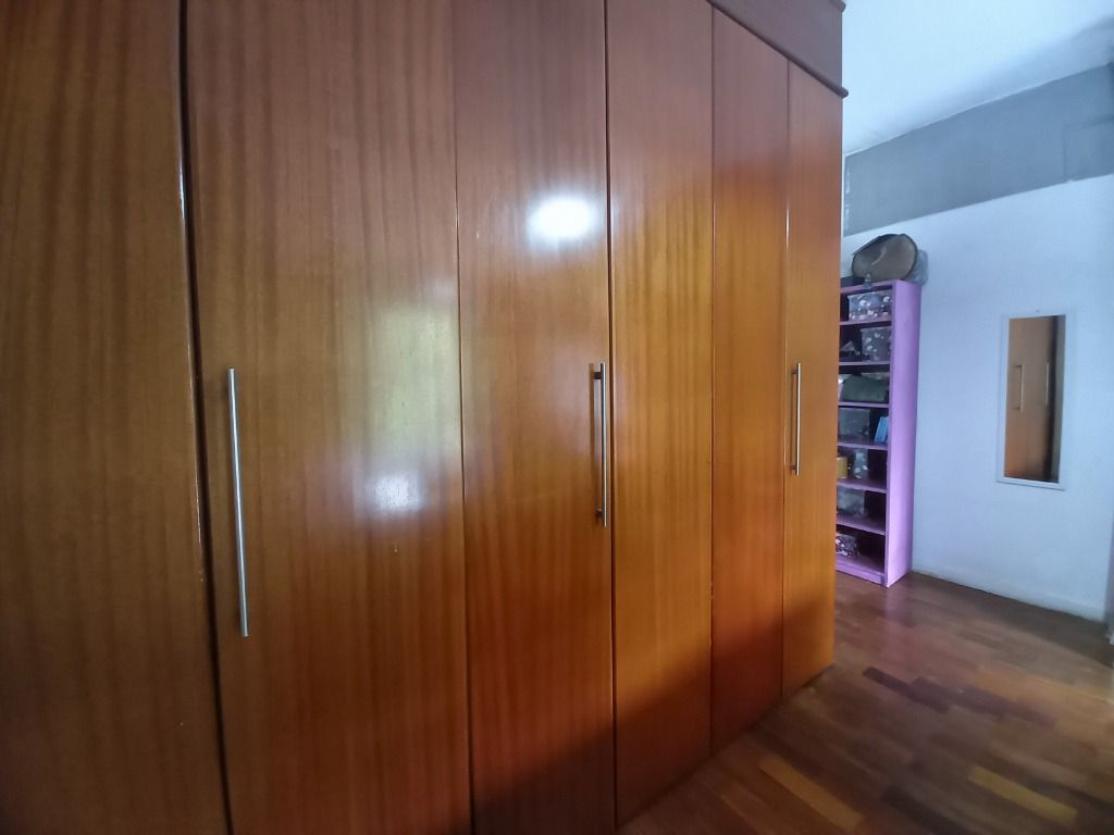 Casa à venda com 3 quartos, 230m² - Foto 24