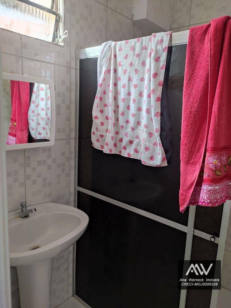 Chácara à venda com 2 quartos, 600M2 - Foto 12