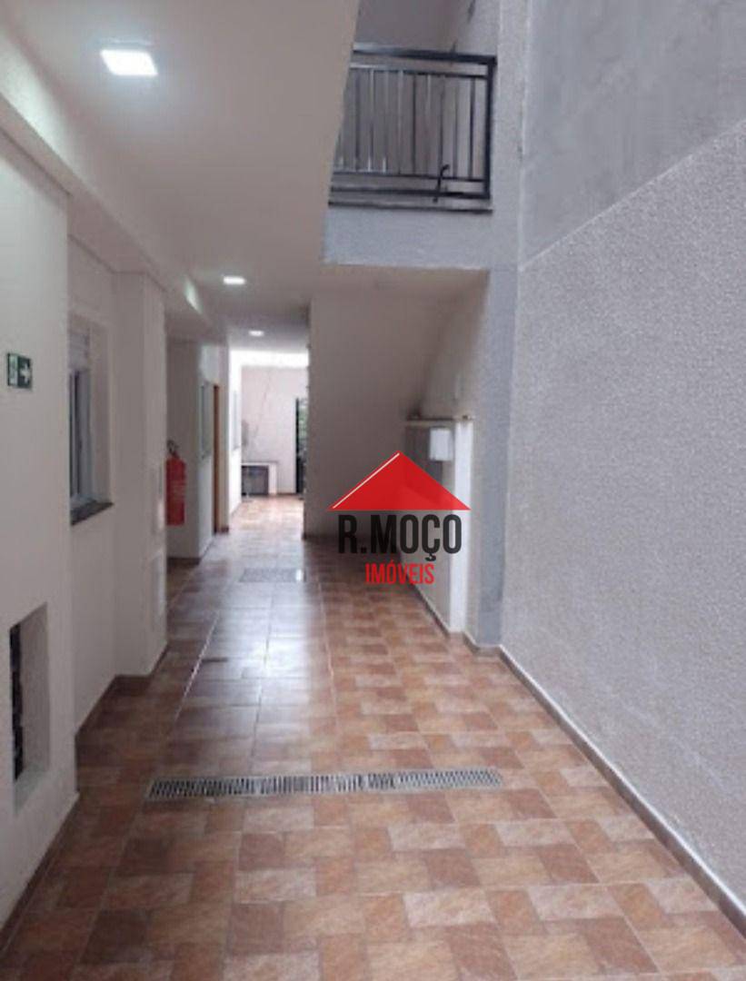 Apartamento à venda com 2 quartos, 34m² - Foto 19