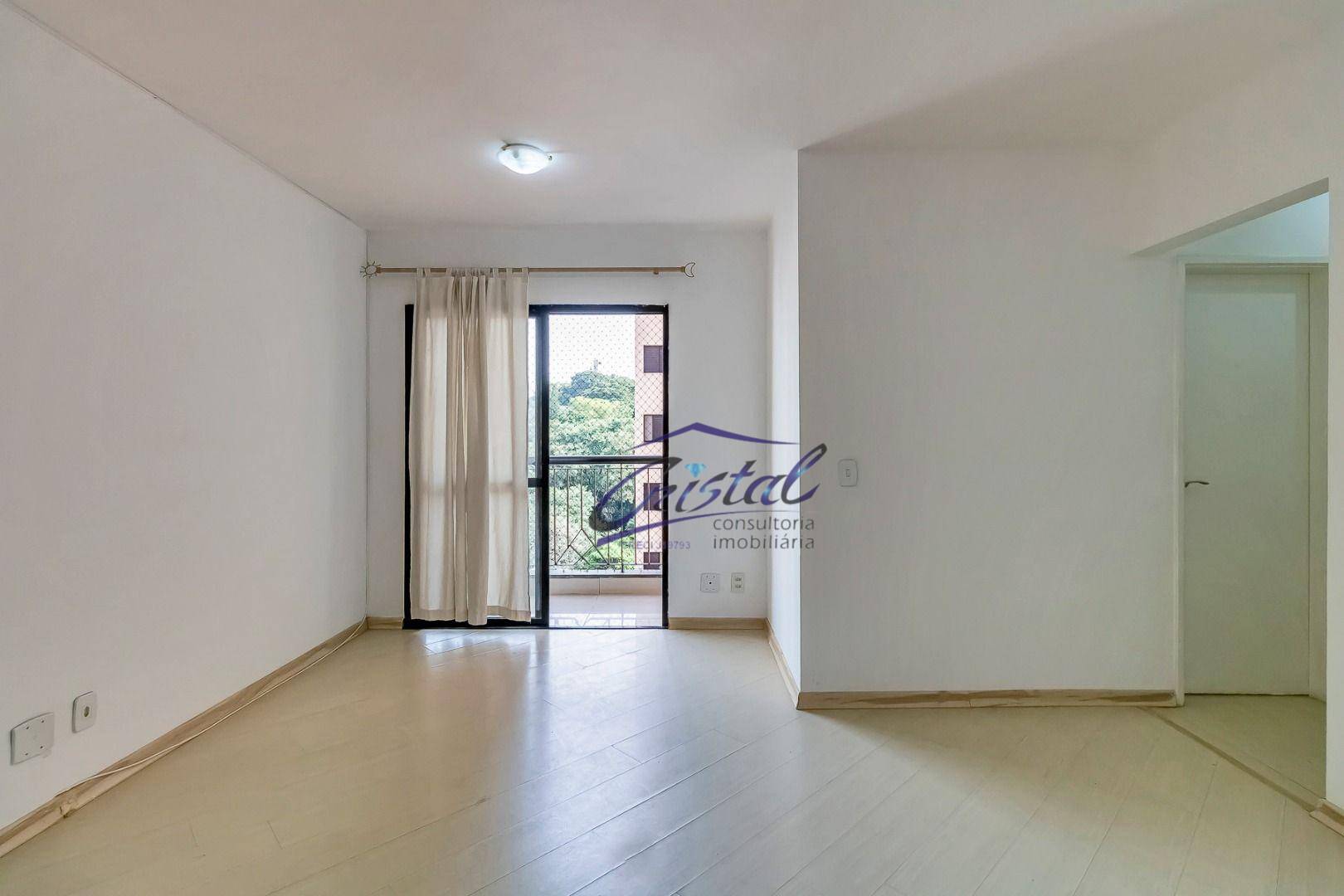 Apartamento à venda com 3 quartos, 76m² - Foto 3