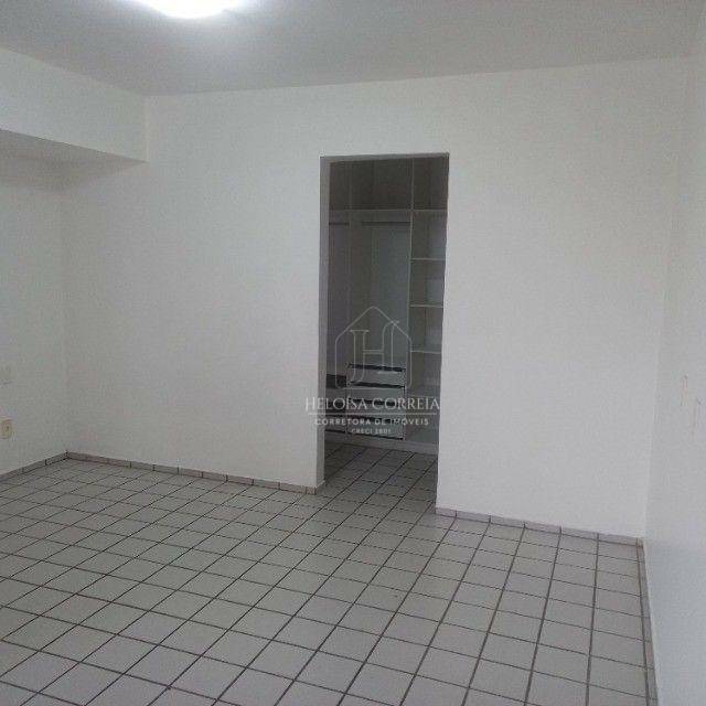 Apartamento para alugar com 3 quartos, 228m² - Foto 8