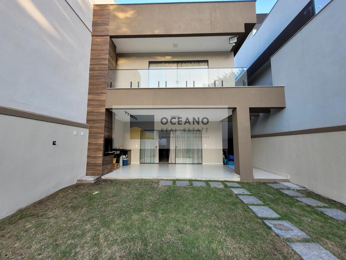 Casa de Condomínio à venda com 3 quartos, 280m² - Foto 2