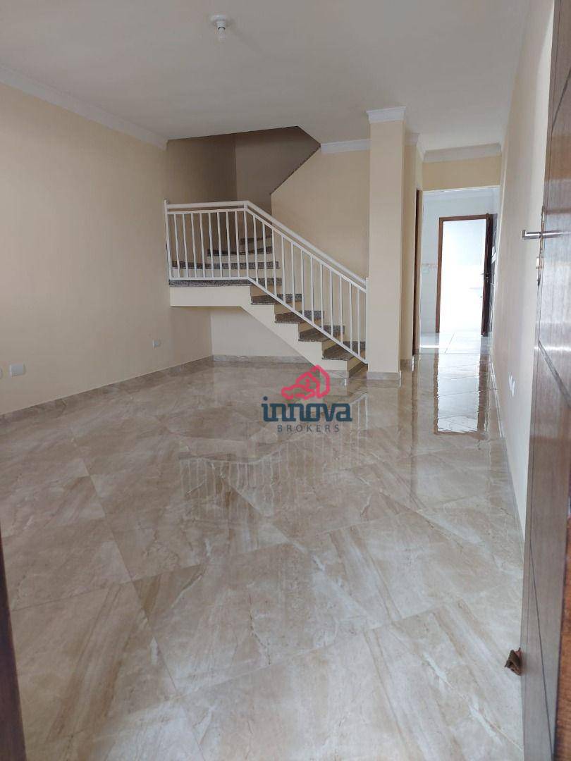 Sobrado à venda com 2 quartos, 108M2 - Foto 1