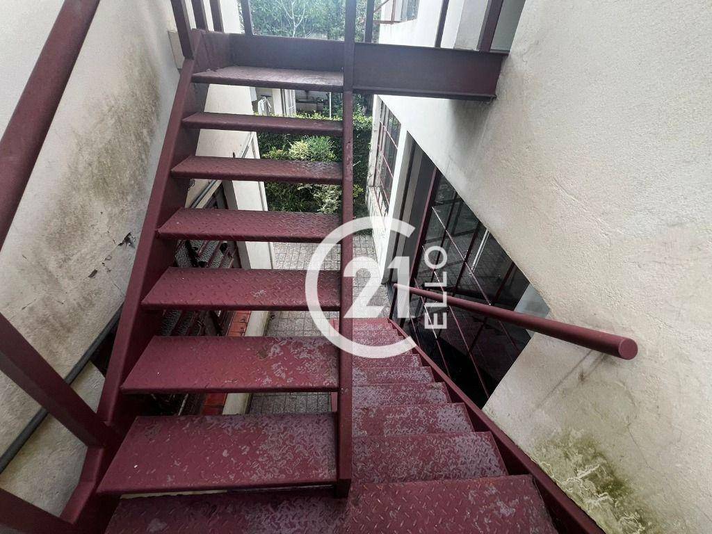 Casa à venda e aluguel com 14 quartos, 600m² - Foto 29