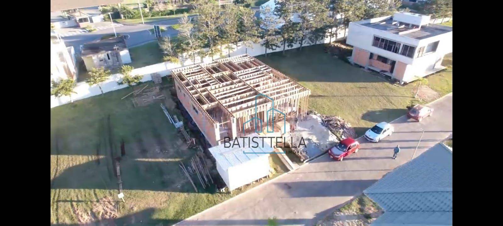 Casa à venda com 4 quartos, 385m² - Foto 45