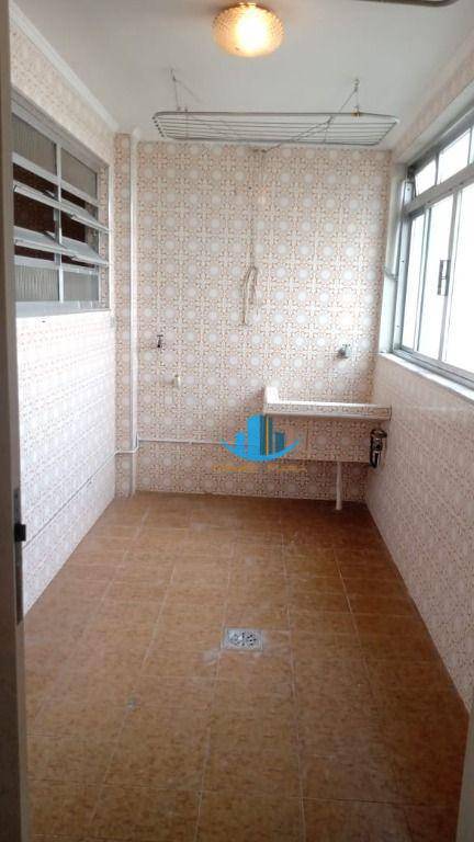 Apartamento à venda com 3 quartos, 122m² - Foto 35