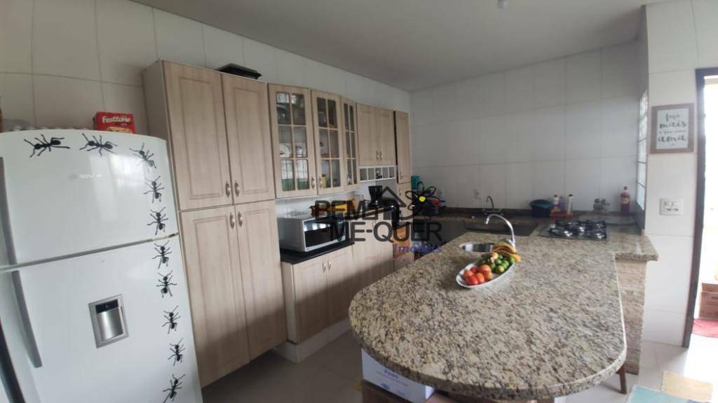 Sobrado à venda com 3 quartos, 220m² - Foto 18