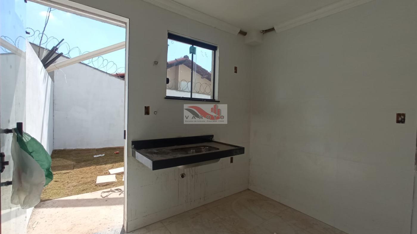 Casa à venda com 2 quartos, 17m² - Foto 12