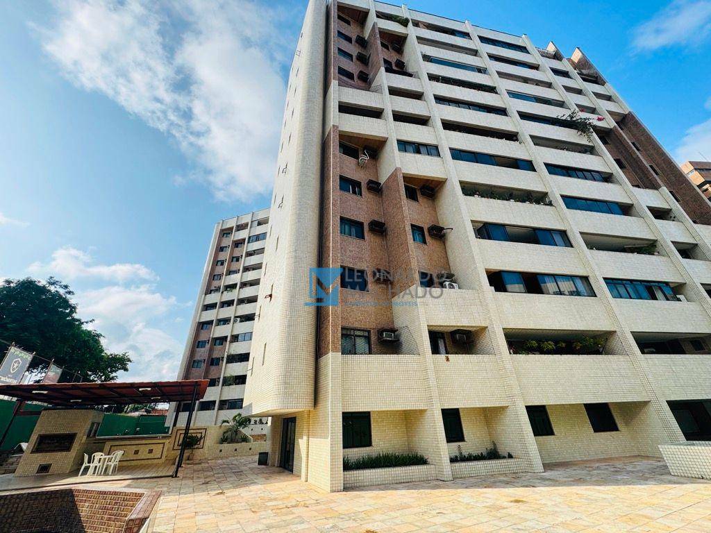 Apartamento à venda com 3 quartos, 174m² - Foto 18