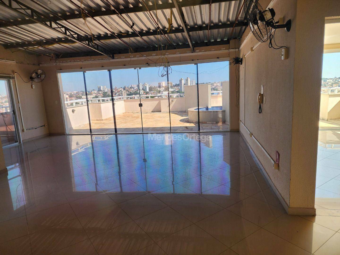 Apartamento para alugar com 3 quartos, 110m² - Foto 33