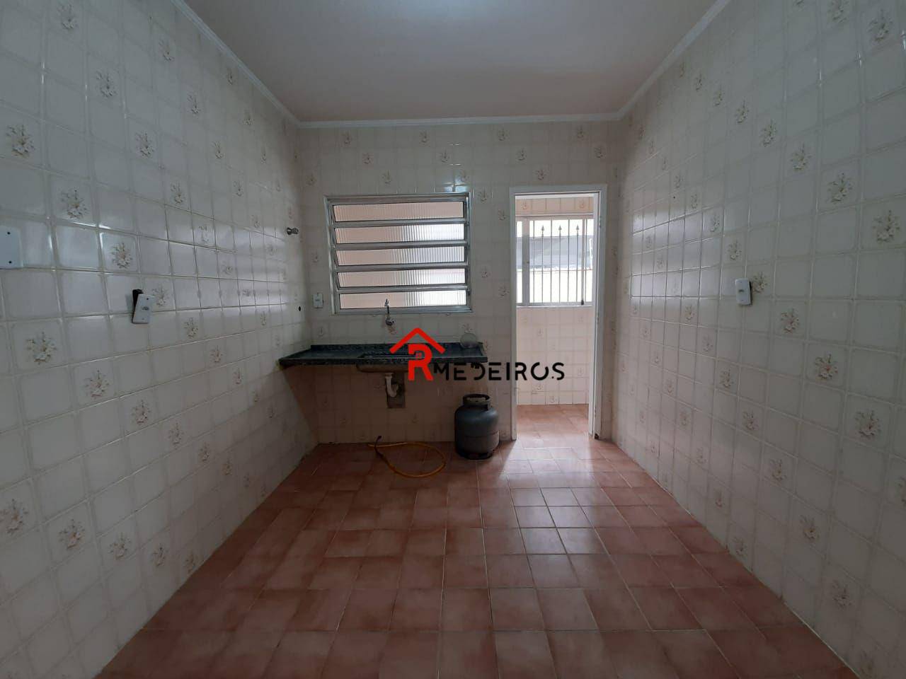 Apartamento à venda com 1 quarto, 46m² - Foto 2