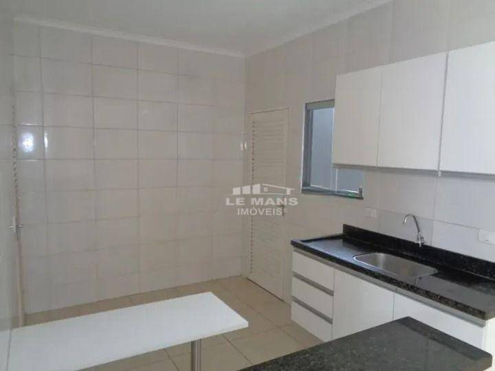 Casa à venda com 3 quartos, 120m² - Foto 10