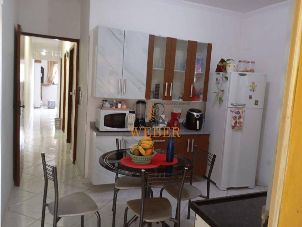 Casa à venda com 2 quartos, 100m² - Foto 11