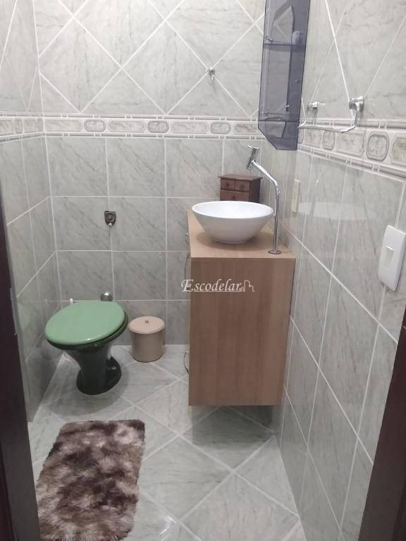 Sobrado à venda com 3 quartos, 210m² - Foto 26