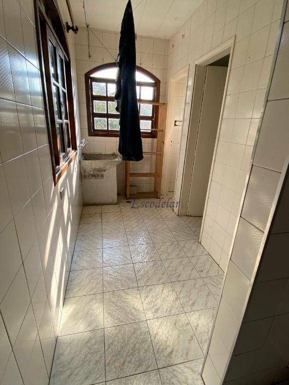 Sobrado à venda com 3 quartos, 211m² - Foto 13