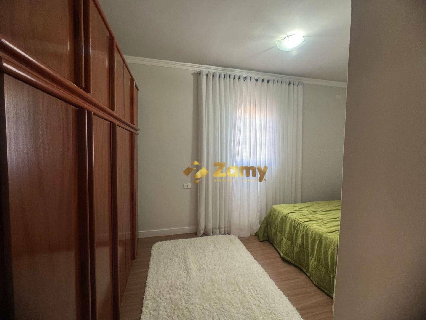 Sobrado à venda com 4 quartos, 200m² - Foto 9