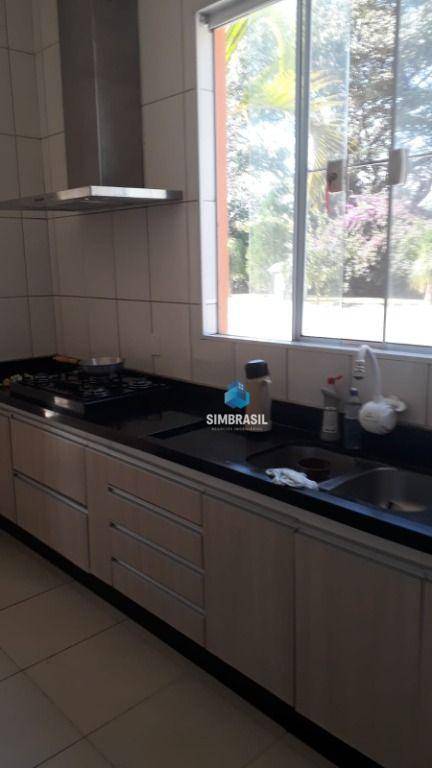 Chácara à venda com 7 quartos, 400m² - Foto 35