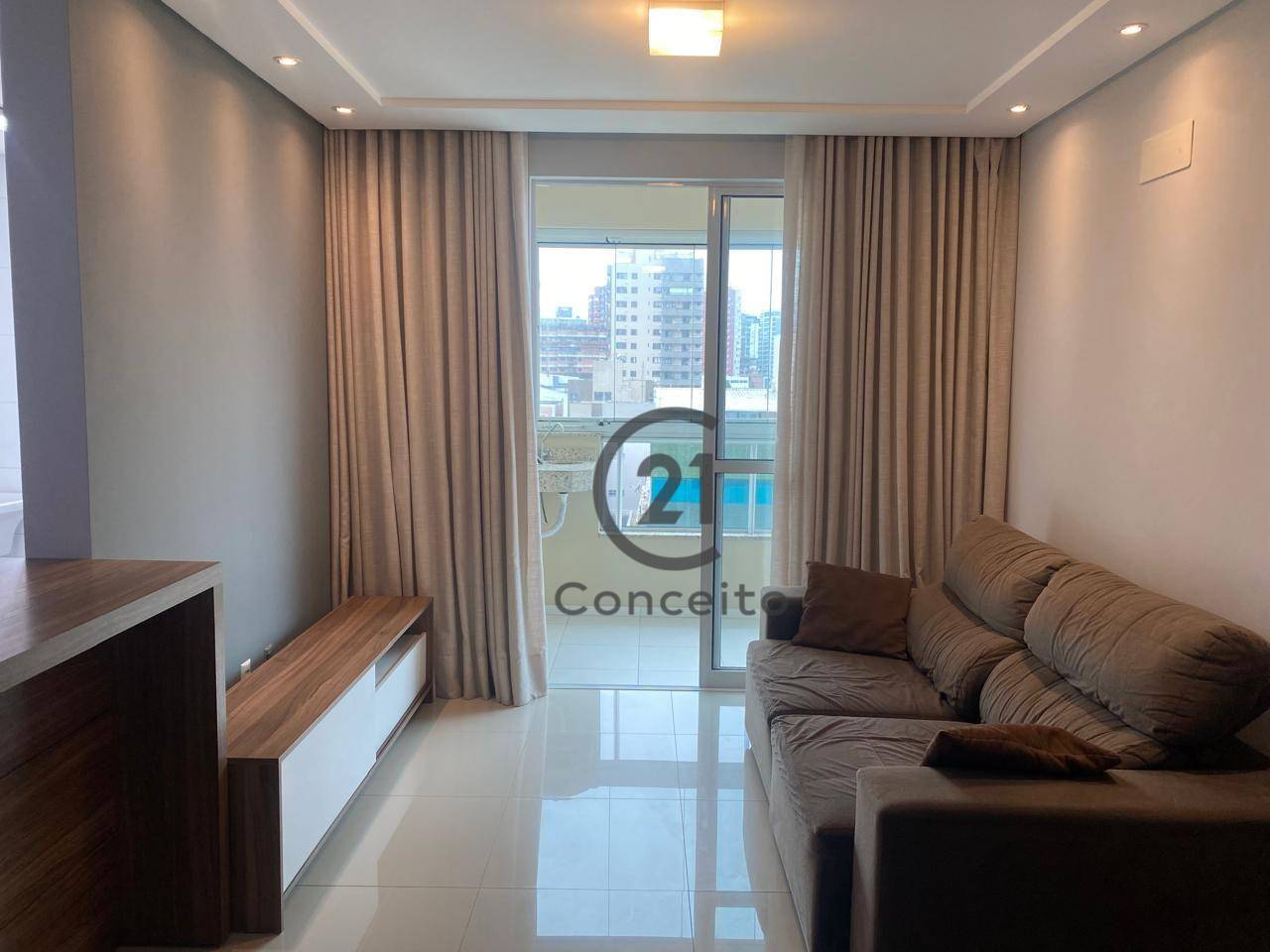 Apartamento à venda com 2 quartos, 80m² - Foto 5