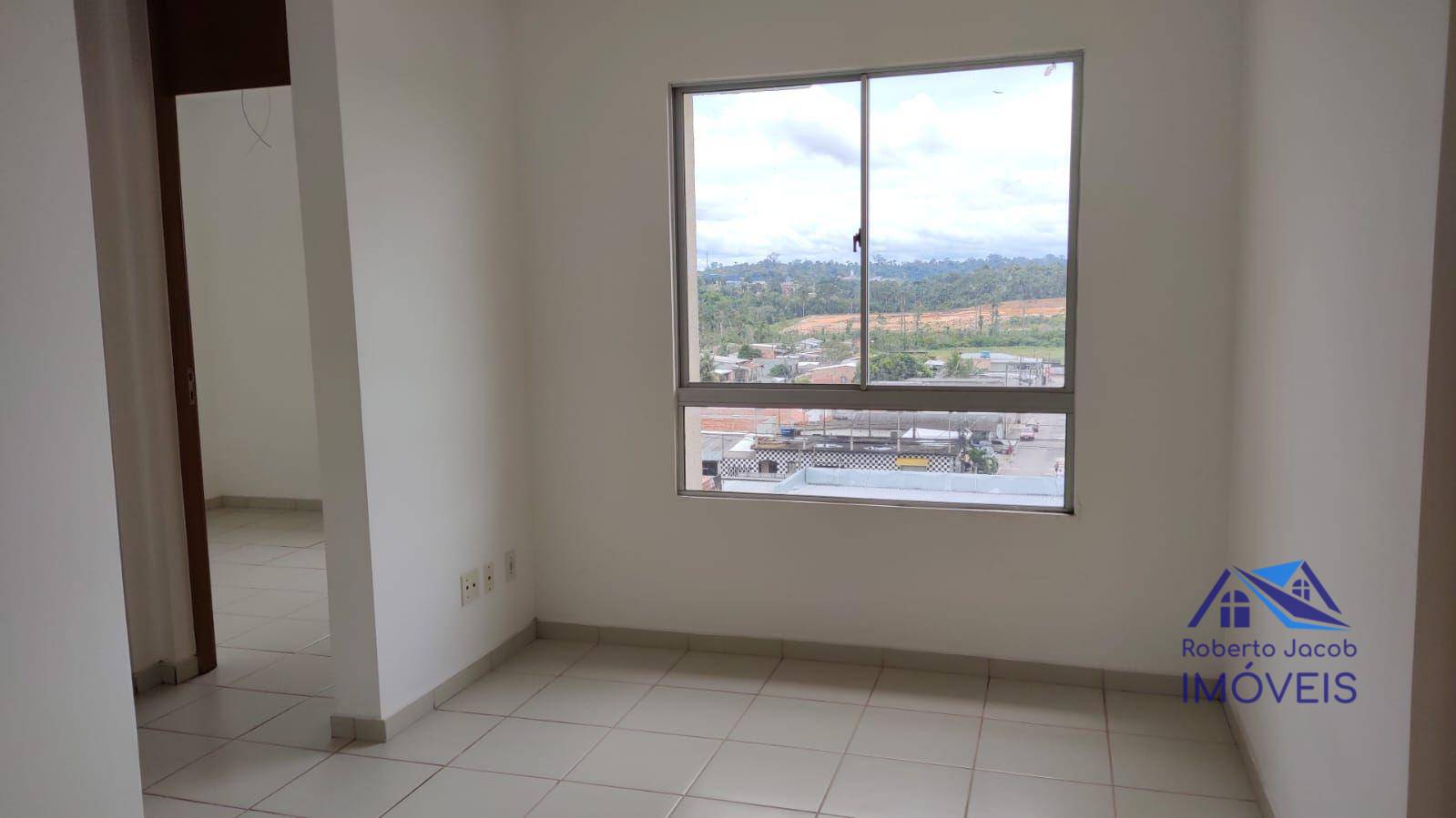 Apartamento à venda com 3 quartos, 50m² - Foto 2