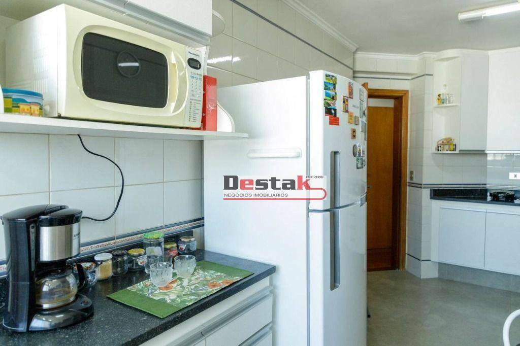 Apartamento à venda com 3 quartos, 135m² - Foto 26