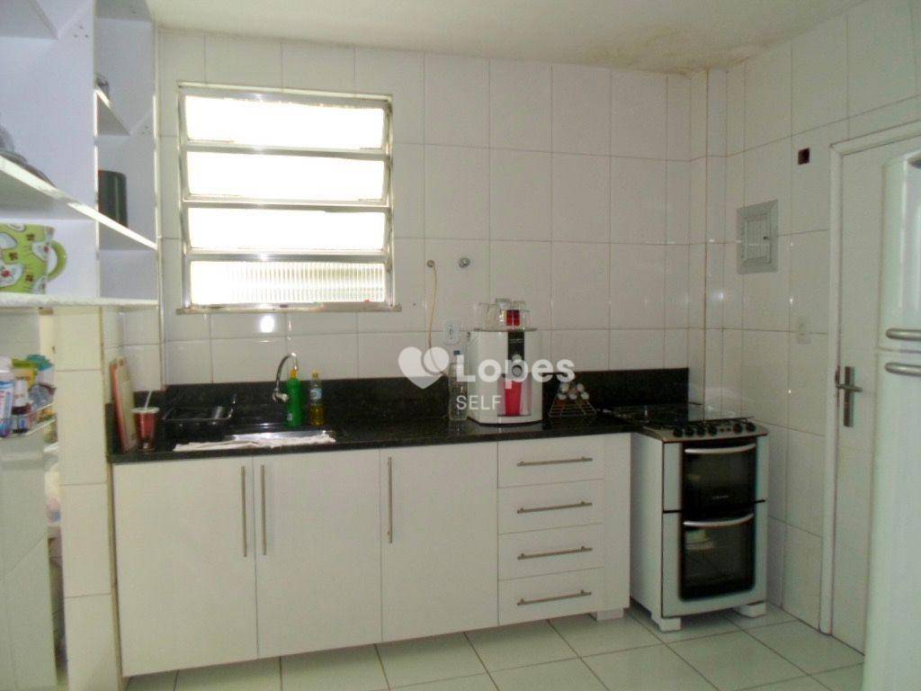 Apartamento à venda com 3 quartos, 114m² - Foto 7