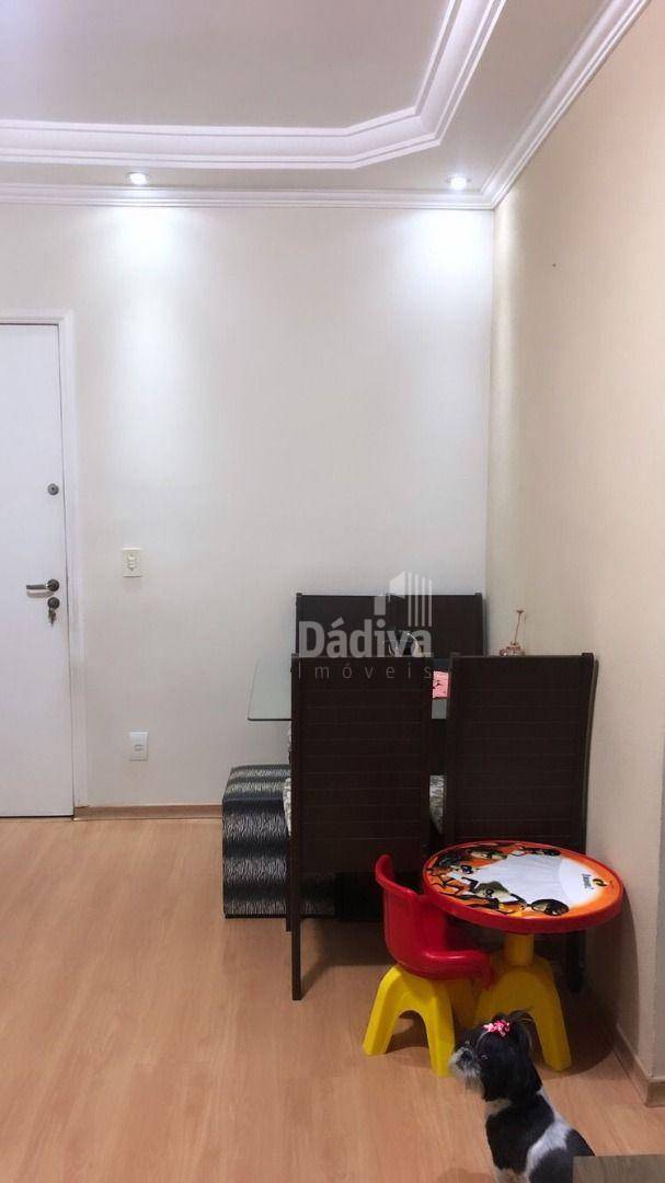 Apartamento à venda com 2 quartos, 67m² - Foto 2