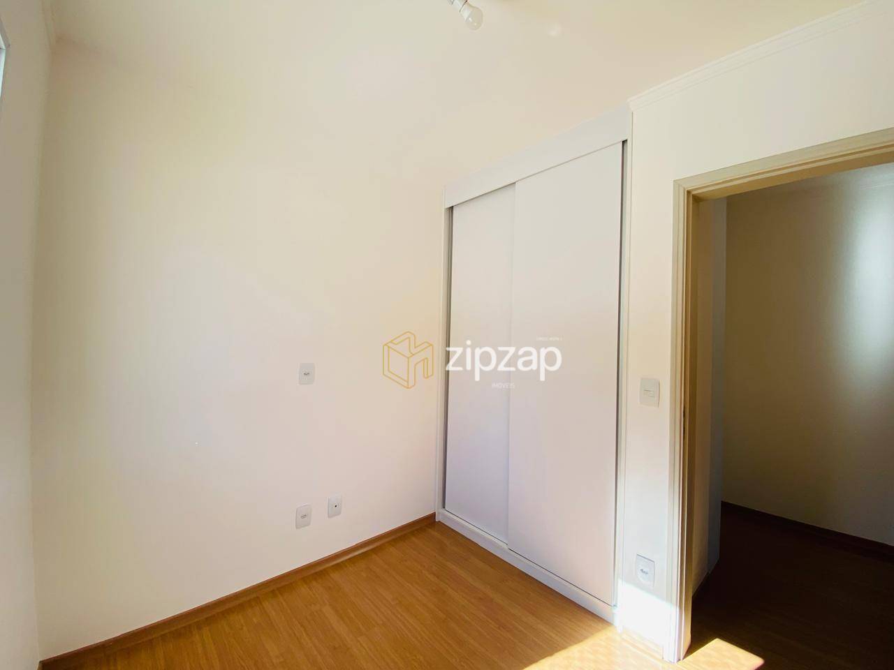 Apartamento para alugar com 3 quartos, 72m² - Foto 9