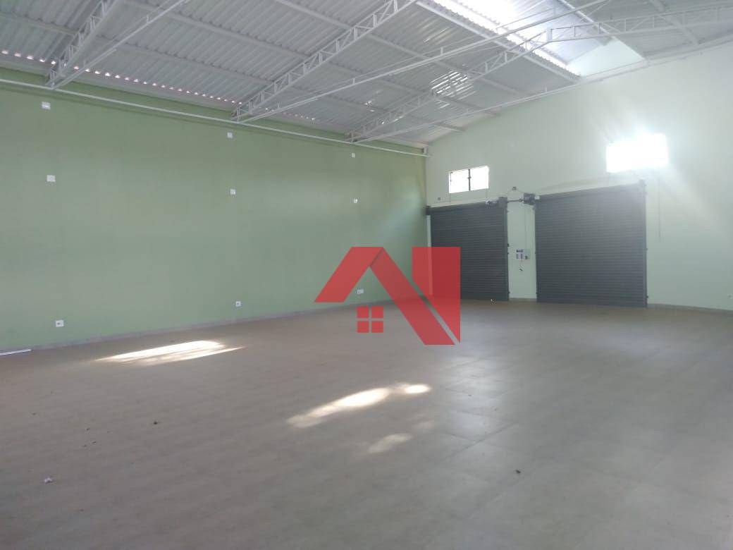 Depósito-Galpão-Armazém para alugar, 250m² - Foto 1