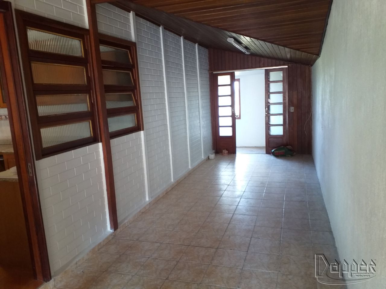 Casa à venda com 3 quartos, 80m² - Foto 6