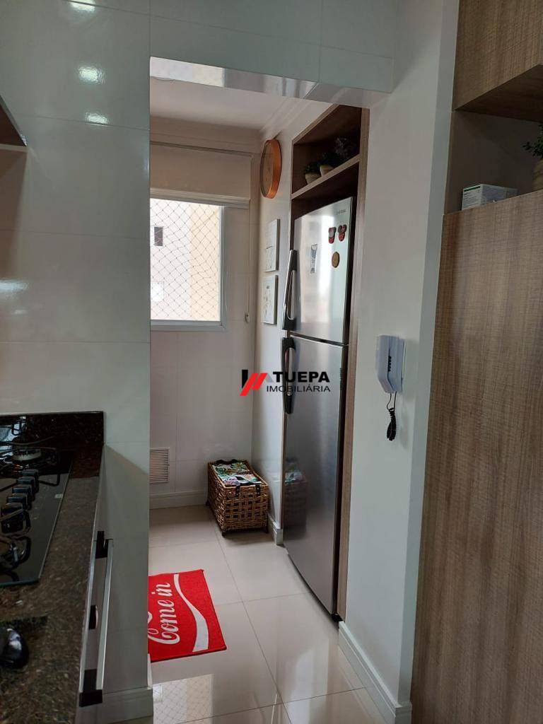 Apartamento à venda com 2 quartos, 50m² - Foto 30