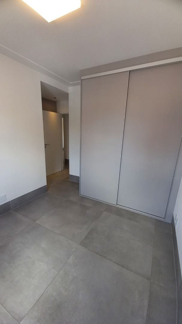 Apartamento à venda com 3 quartos, 145m² - Foto 13