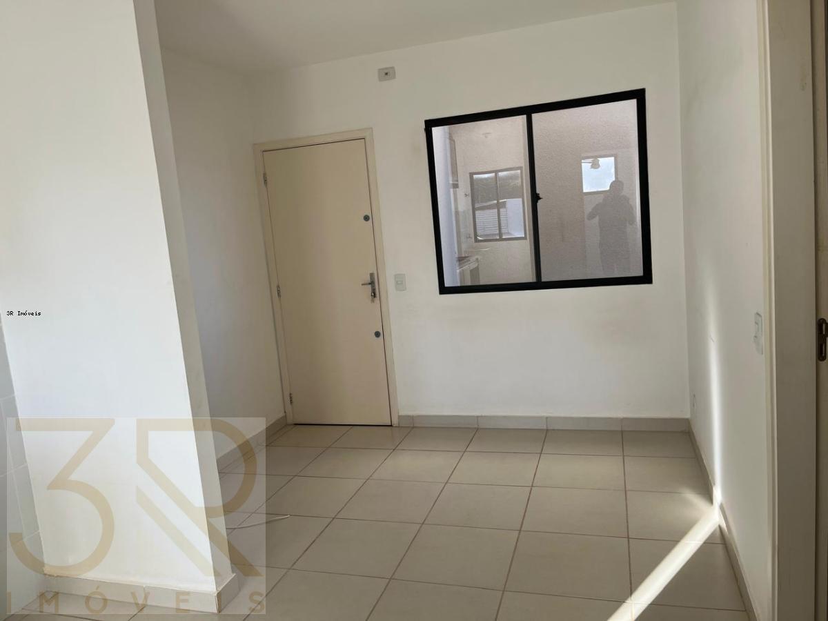 Apartamento à venda com 2 quartos, 42m² - Foto 5