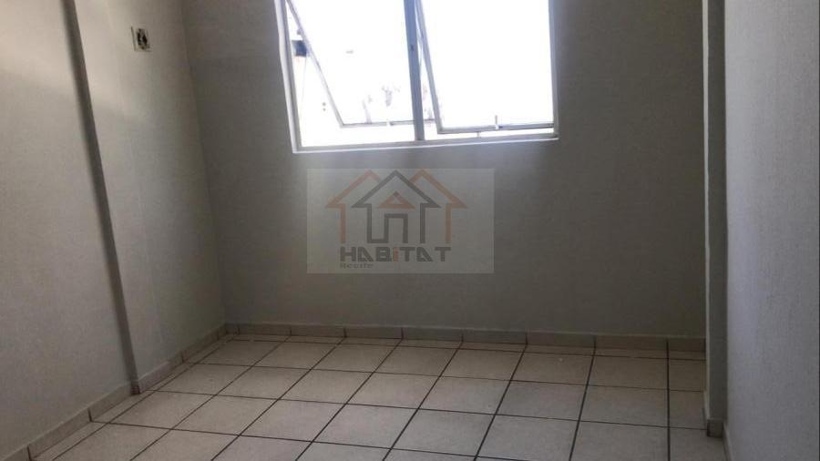 Apartamento à venda com 2 quartos, 77m² - Foto 18