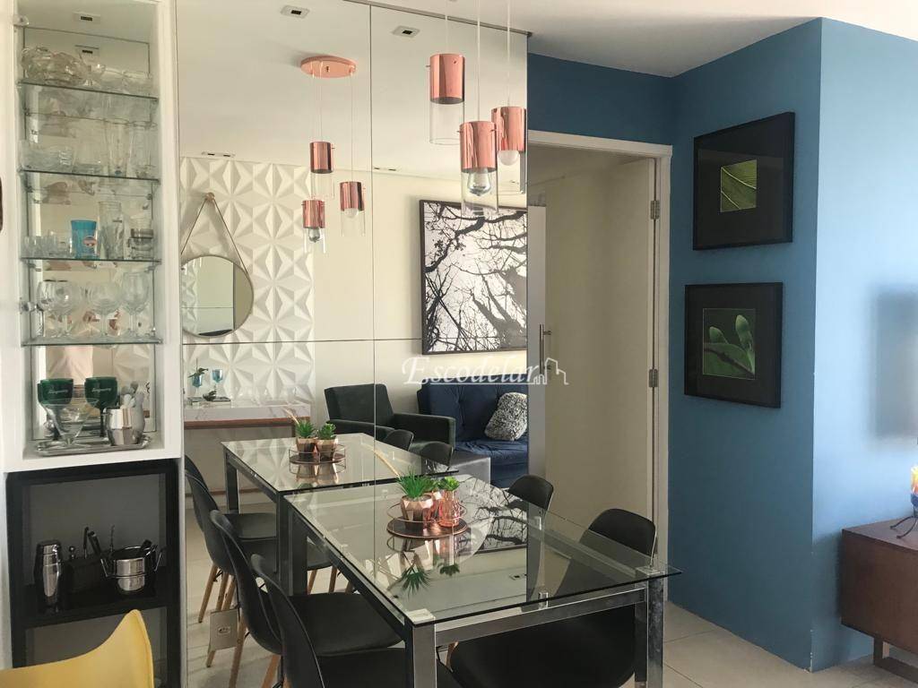 Apartamento à venda com 2 quartos, 64m² - Foto 1