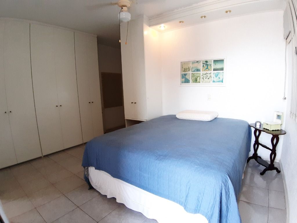 Apartamento à venda com 3 quartos, 140m² - Foto 5