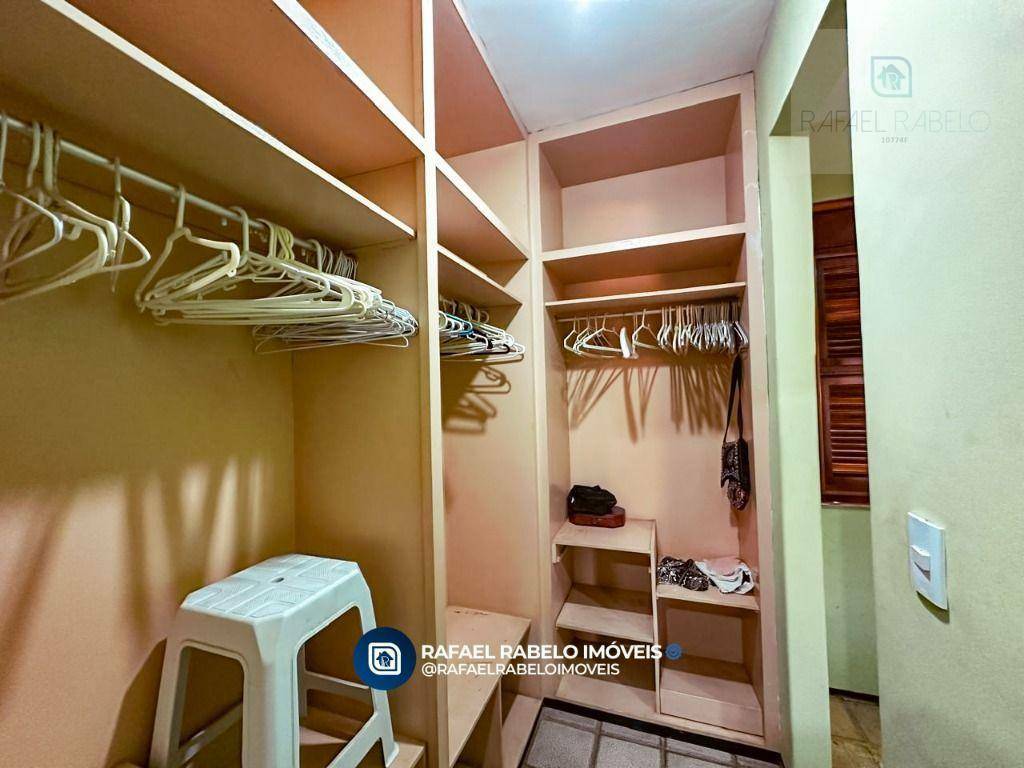 Casa à venda com 4 quartos, 230m² - Foto 31