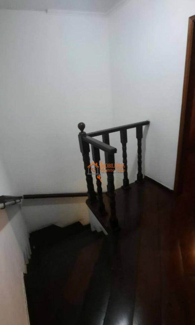 Sobrado à venda e aluguel com 3 quartos, 120m² - Foto 15