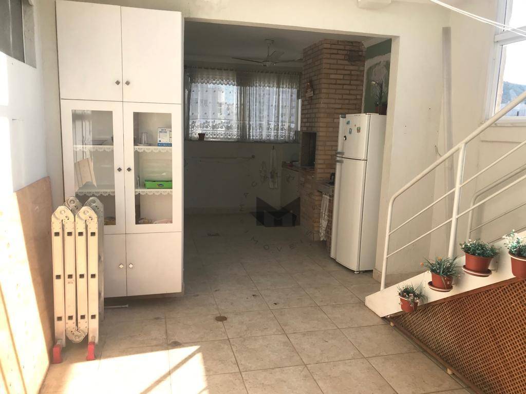 Cobertura à venda com 3 quartos, 200m² - Foto 30