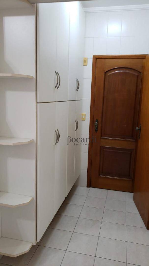 Apartamento à venda com 3 quartos, 118m² - Foto 7