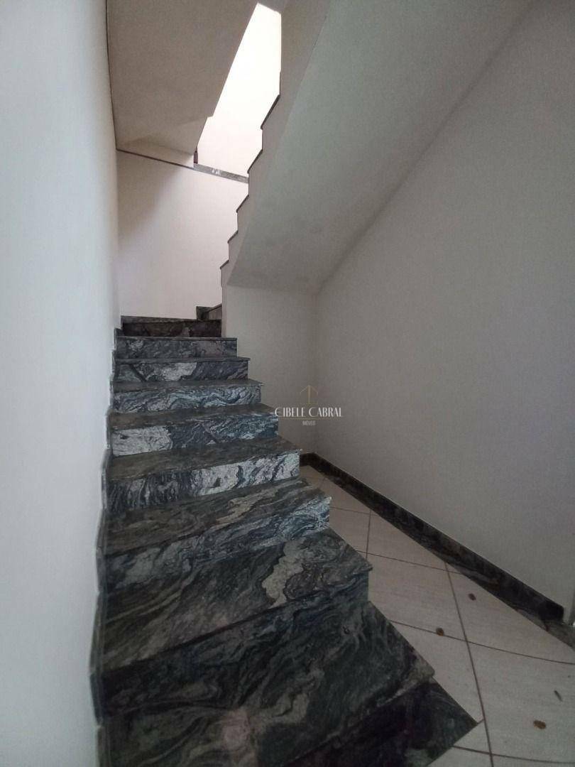 Casa à venda e aluguel com 3 quartos, 105m² - Foto 5