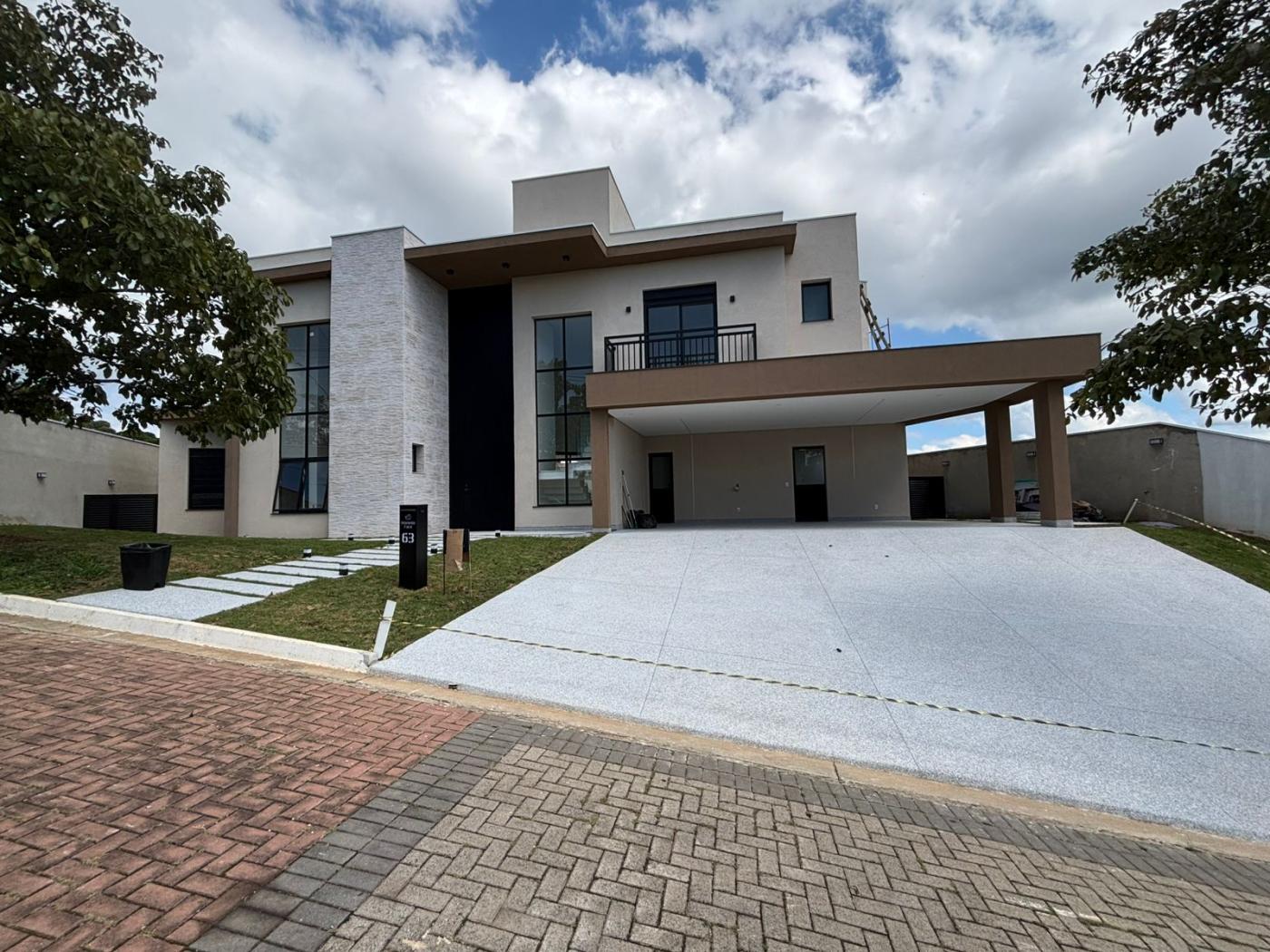 Casa de Condomínio à venda com 4 quartos, 530m² - Foto 1