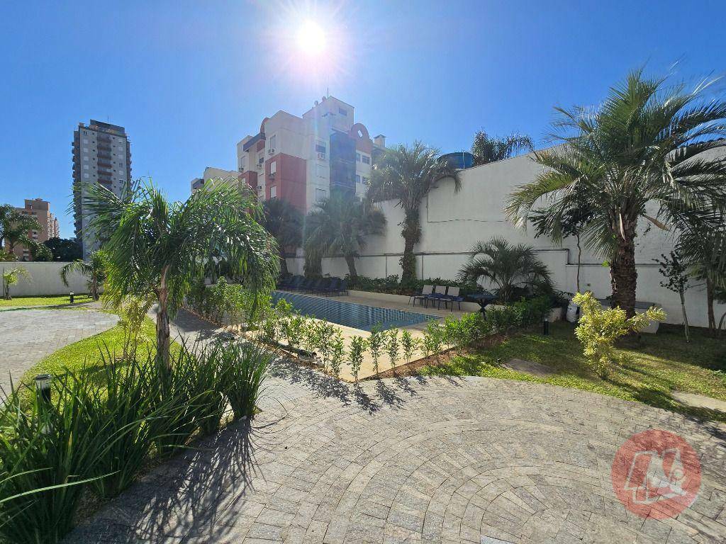 Apartamento para alugar com 3 quartos, 74m² - Foto 23