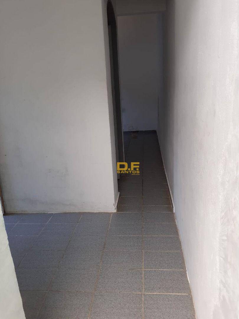 Casa à venda com 2 quartos, 100M2 - Foto 12