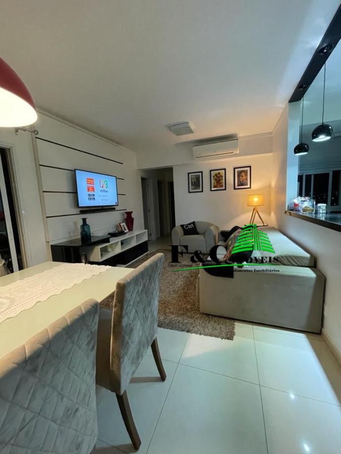 Apartamento à venda com 3 quartos - Foto 2