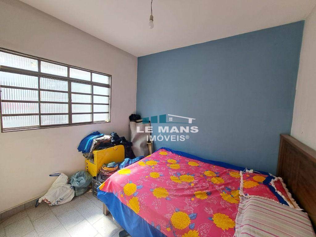 Casa à venda com 5 quartos, 160m² - Foto 17