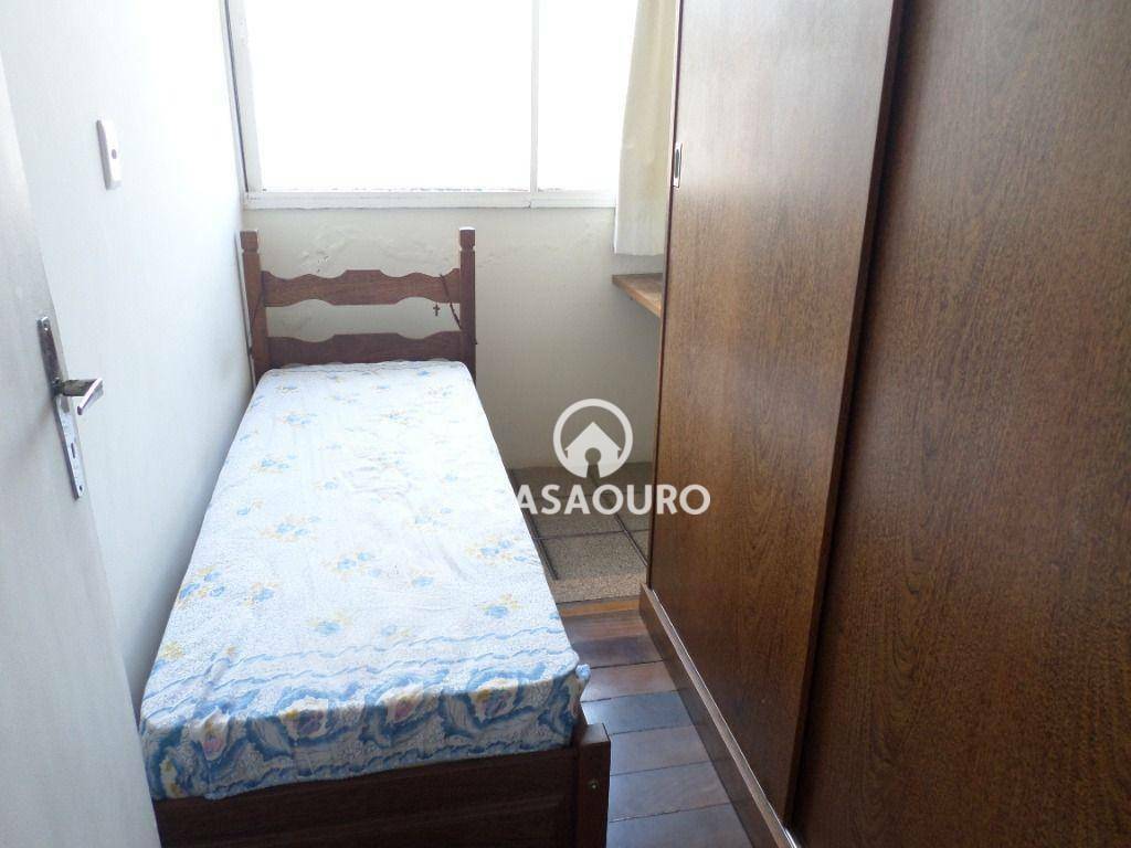 Apartamento à venda com 2 quartos, 70m² - Foto 8