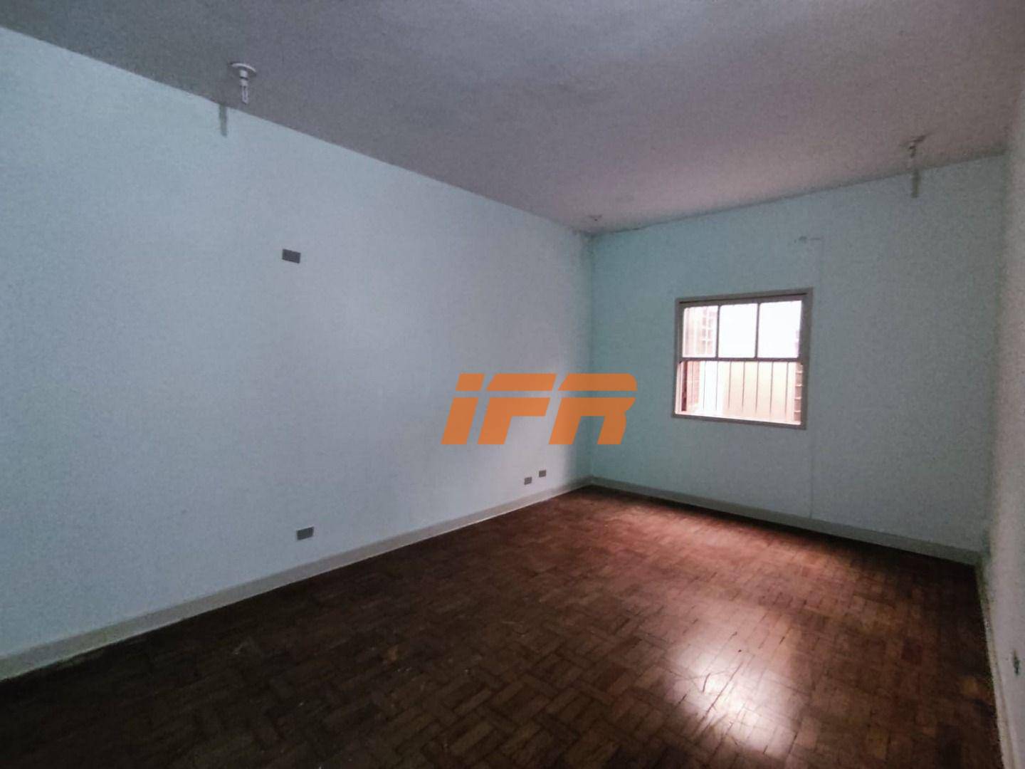 Sobrado à venda com 4 quartos, 400m² - Foto 18