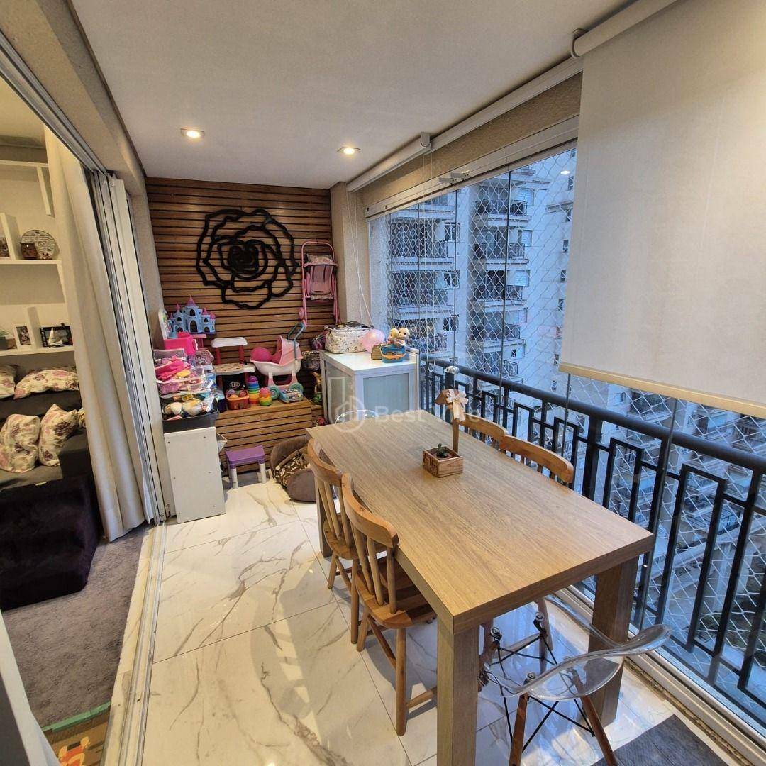 Apartamento à venda com 3 quartos, 107m² - Foto 17