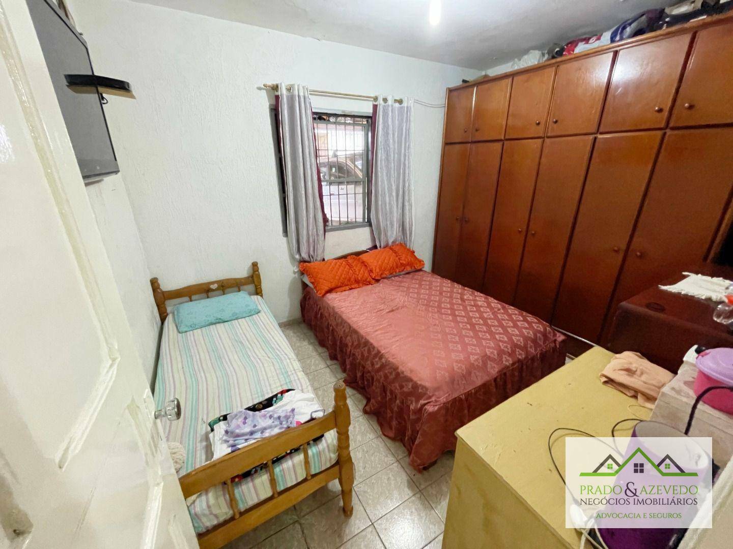 Casa à venda com 3 quartos, 100m² - Foto 2